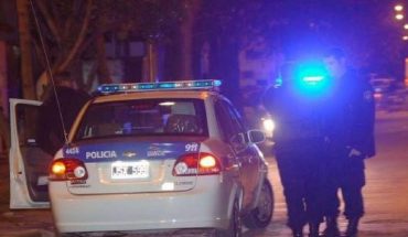 translated from Spanish: Vicente López: a man parked his car, he was shot dead and not robbed