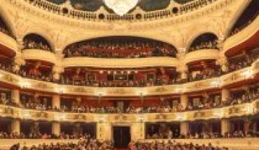 Alcaldesa Hassler presentó principales lineamientos para el Teatro Municipal de Santiago
