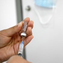 Comité Asesor en Vacunas respalda tercera dosis contra el covid-19 y recomienda comenzar con grupos de riesgo