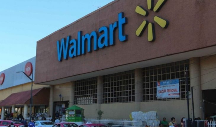 Edomex. Walmart regresará a adultos mayores como “cerillitos”