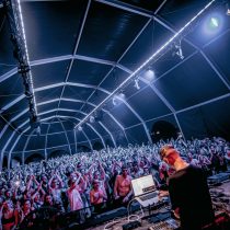 Festival de música en Holanda terminó con más de mil contagiados con Covid-19