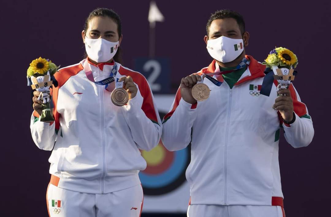 Logran atletas mexicanos primeras medallas para México en Tokio