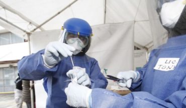 Médicos de EU comparan contagio de variante delta con la varicela