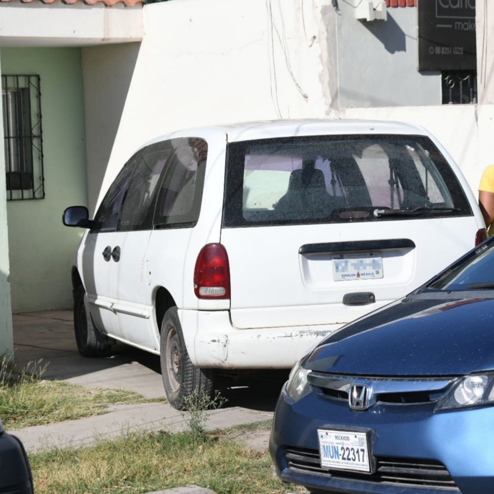 Motociclista choca con vagoneta en colonia 72 de Los Mochis