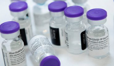 Pfizer busca aplicar tercera dosis de vacuna contra la COVID