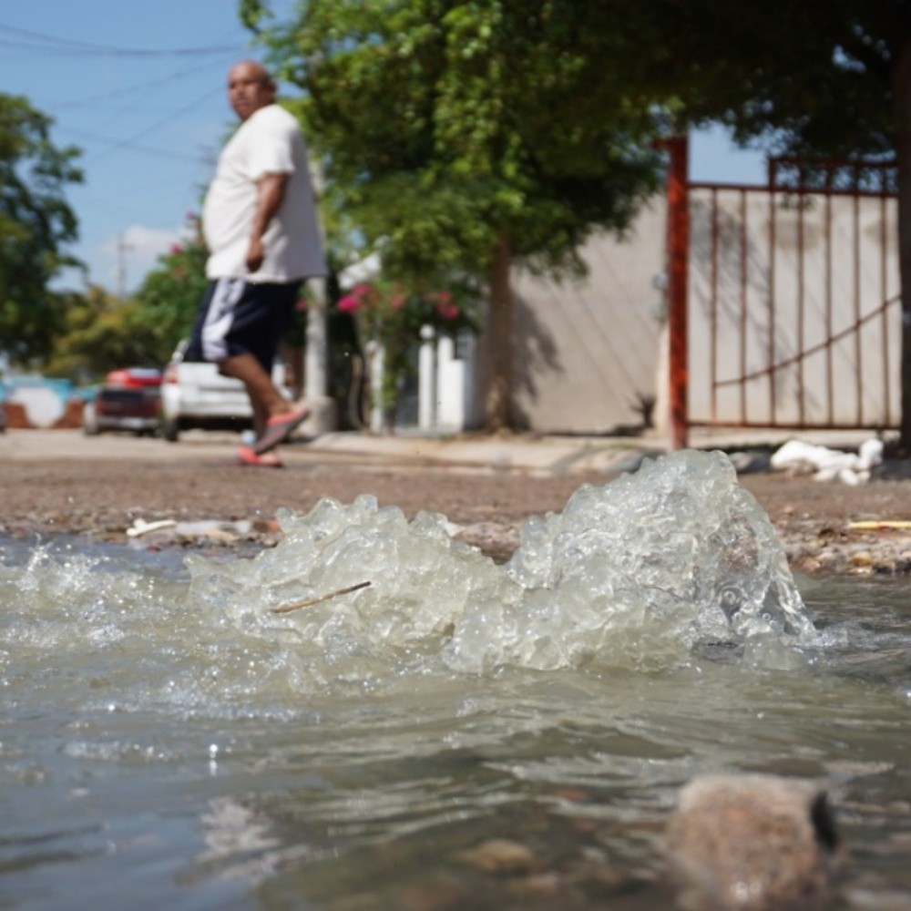 Por lluvia y basuras, drenaje en Culiacán está en riesgo de colapso