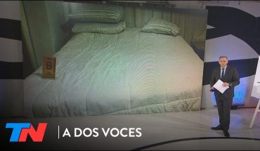 Video: A DOS VOCES: "ASÍ MURIÓ MARADONA" (Programa completo 7/7/2021)