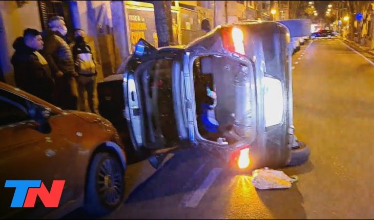 Video: Chocó, volcó y se negaba a salir de su auto: dramáticas imágenes en San Fernando