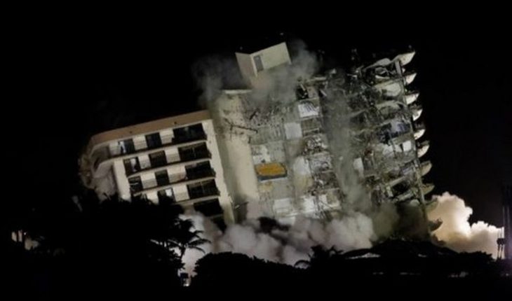 Video | Demolieron lo que quedaba del edificio que se derrumbó en Miami