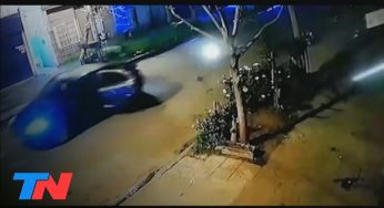 Video: LO MATARON POR AYUDAR: Un mecánico murió tras recibir un balazo en el medio de un tiroteo