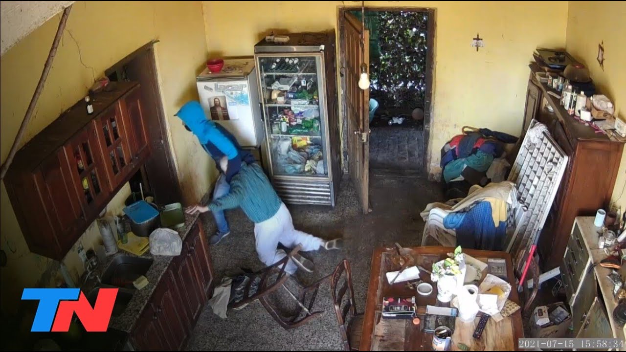 NOCHE DE TERROR PARA UN JUBILADO: Un joven de 18 años entró a su casa y lo asaltó brutalmente