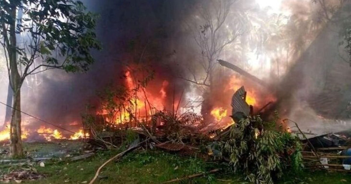 A military plane crashed in the Philippines