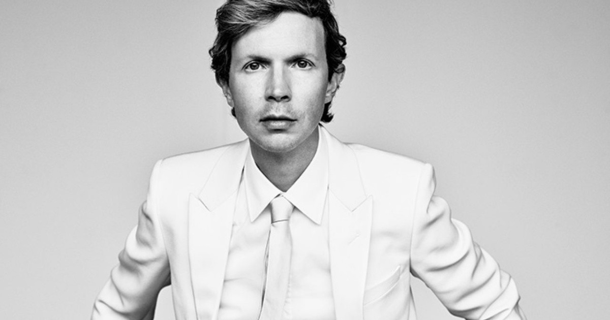 Beck celebrates his birthday and we tell you curious facts about this great musician