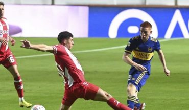 translated from Spanish: Boca drew against Unión in Santa Fe