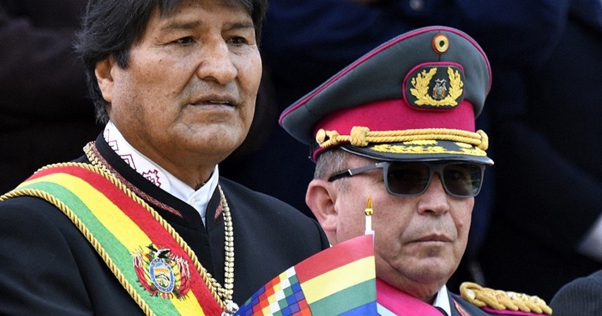 Bolivia: The former commander who "suggested" to resign from Evo Morales absconded
