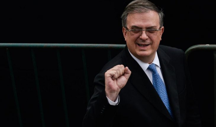 translated from Spanish: Ebrard confirms that he is running for president in 2024