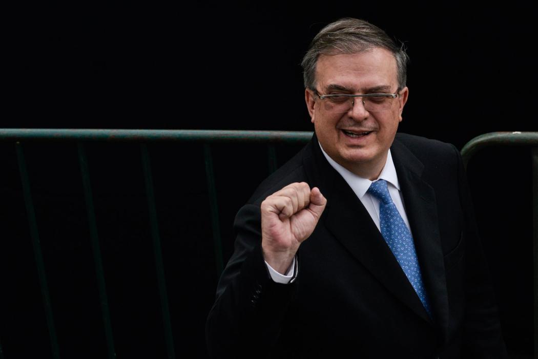 Ebrard confirms that he is running for president in 2024