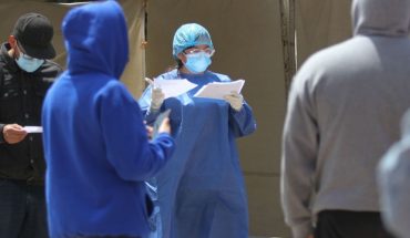 translated from Spanish: For the third consecutive day, Mexico adds more than 19 thousand COVID cases; Health recognizes 240 thousand deaths