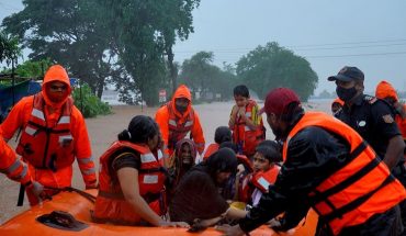 translated from Spanish: India: Monsoon rains caused at least 115 deaths and thousands of evacuees