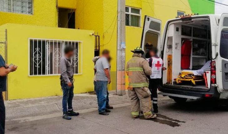translated from Spanish: Megacable employee suffers electric shock in building of the Justo Mendoza colony