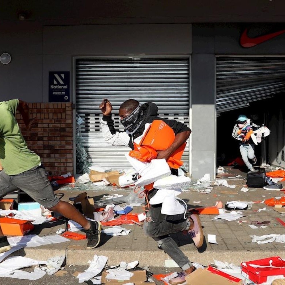 South African riots add 72 dead after 5 days of protests