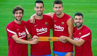 Busquets toma el relevo de Messi como primer capitán del FC Barcelona