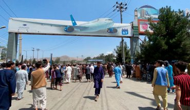 EE.UU. presiona a talibanes para dejar un corredor seguro a aeropuerto de Kabul