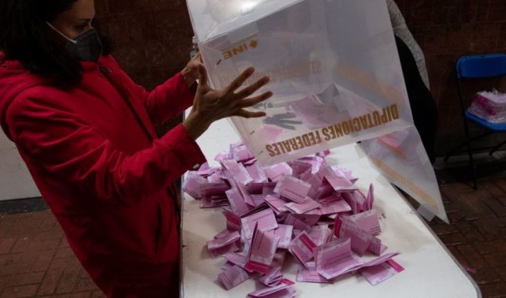 FGR abre caso por relleno de urnas en consulta popular en Orizaba