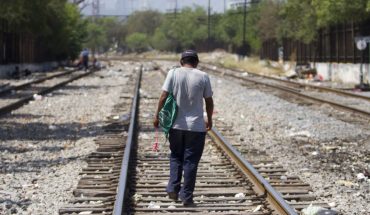 Fiscalía investiga 'actos denigrantes' de influencers contra migrante