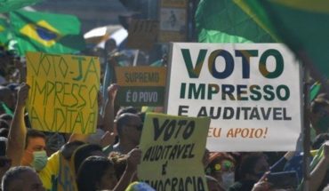 Lleva al Congreso propuesta de voto impreso en Brasil
