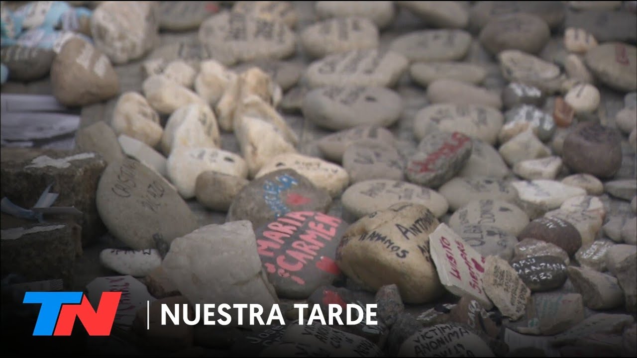 La marcha de las piedras por las víctimas del Covid-19 en la Argentina