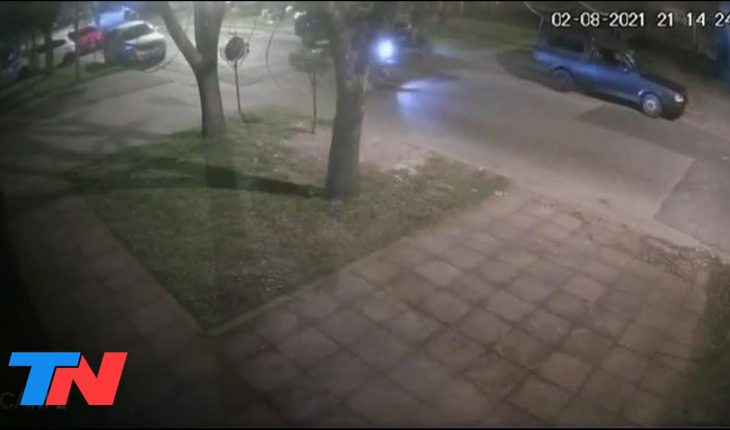 Video: Un policía de la Ciudad baleó a un motochorro para defender a su hija