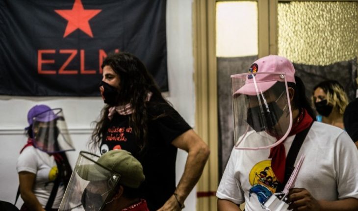 Zapatistas marcharán en Madrid, mayoría de delegados siguen en México