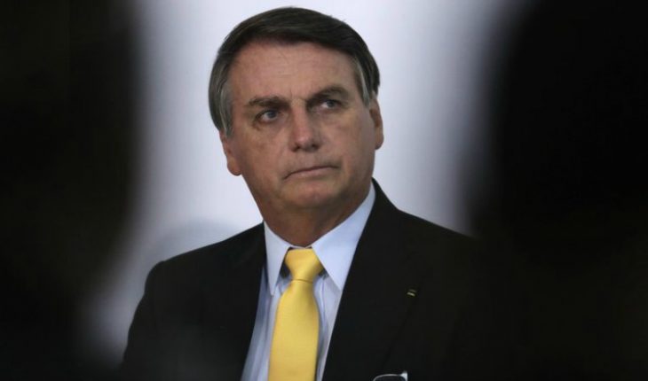 translated from Spanish: Bolsonaro insulted and called the president of Brazil’s Superior Electoral Tribunal a “defender of terrorists”