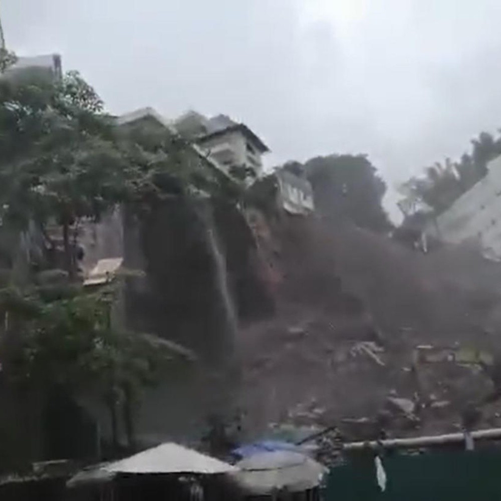 Catch landslide on beach in Puerto Vallarta, Jalisco