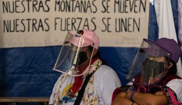 translated from Spanish: EZLN gives the yes in popular consultation; deliver your result to victims