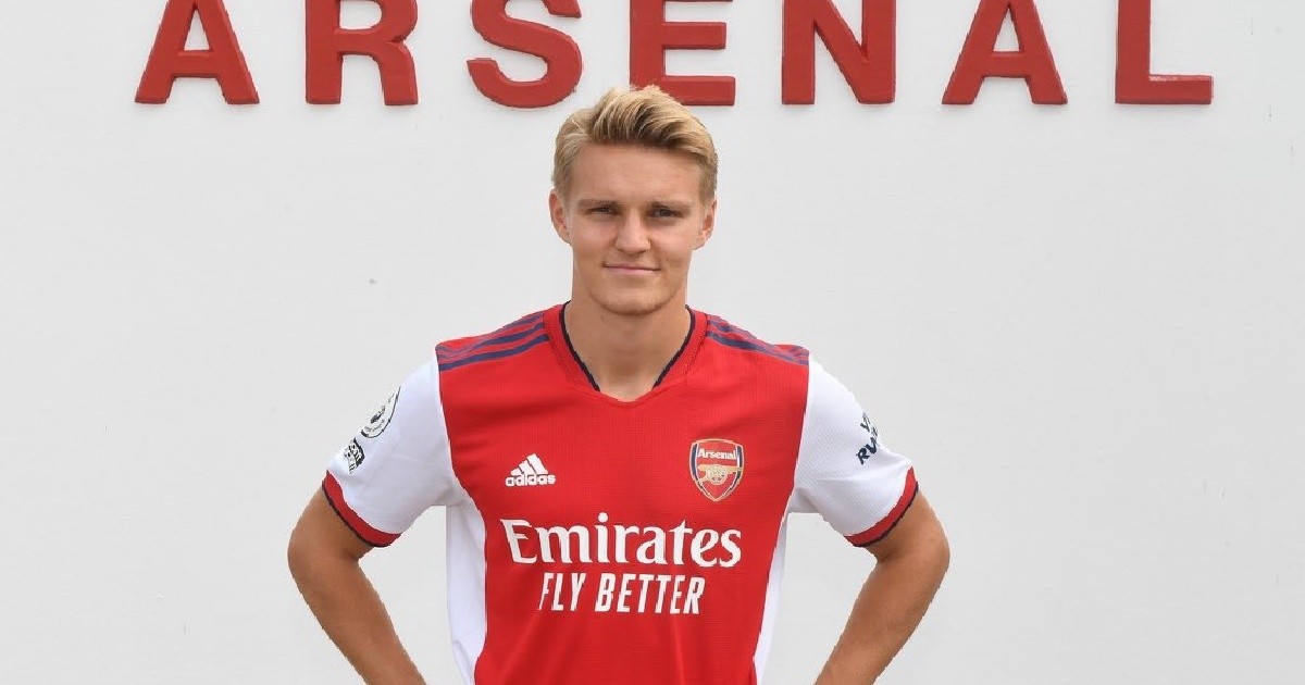 Martin Odegaard joins Arsenal for good