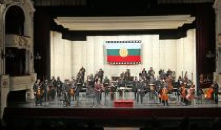 Municipality of Santiago performed "Constituent Gala" at the Municipal Theater