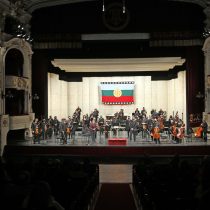 Municipality of Santiago performed "Constituent Gala" at the Municipal Theater
