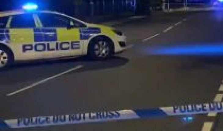 translated from Spanish: Several killed and wounded in a shooting in the south of the United Kingdom