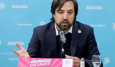 translated from Spanish: The Province of Buenos Aires will begin vaccinating “house by house”