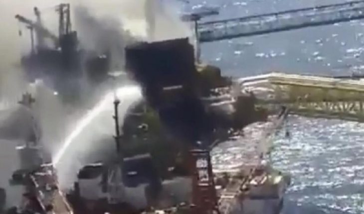 translated from Spanish: Video. Thus they put out the fire in Pemex’s Ku-Alfa platform