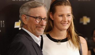¿Nepotismo? Hija de Steven Spielberg en polémica por nuevo corto