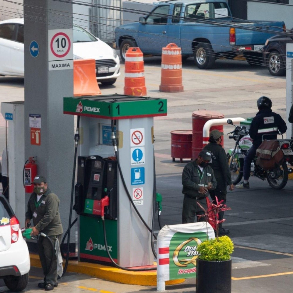Alerta CCE sobre posible desabasto de gasolina en México