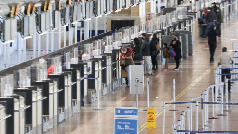 Fronteras se abrirán a partir de octubre para el ingreso de extranjeros no residentes
