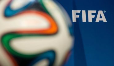 La FIFA propone jugar las clasificatorias en un mes