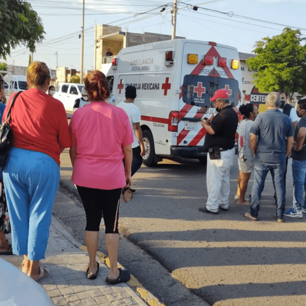 Muere mujer atropellada en Infonavit Barrancos, Culiacán