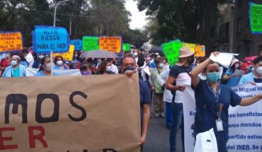 Personal del INER protesta por falta de bono COVID y premios a directivos
