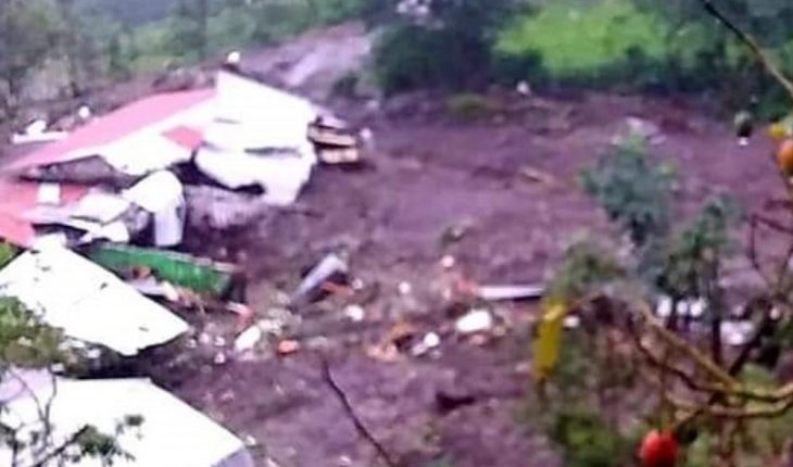 Reportan deslizamiento de tierra en una comunidad de Chiapas