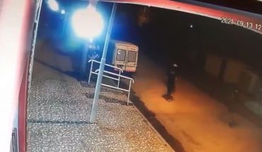 Un policía que trabajaba como Uber mató a dos ladrones cuando lo asaltaron